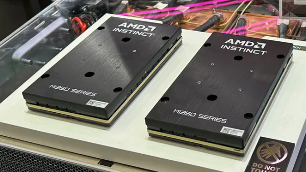 致富配资 和硕展示 1177 PFLOP 级 AI 机架系统，搭载 128 颗 AMD MI350X